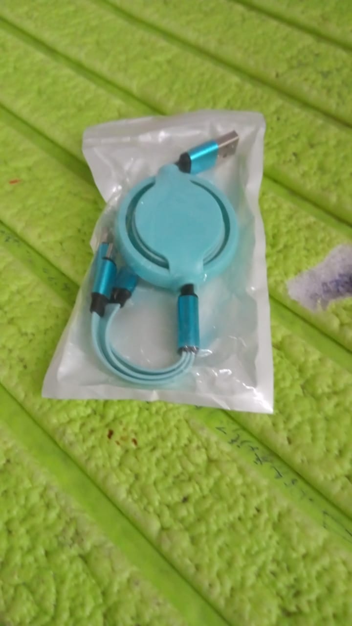 3 in 1 Retractable Charger Charging Cable (1 Pc / Mix Color) 3 in 1 Retractable Charger Charging Cable (1 Pc / Mix Color)